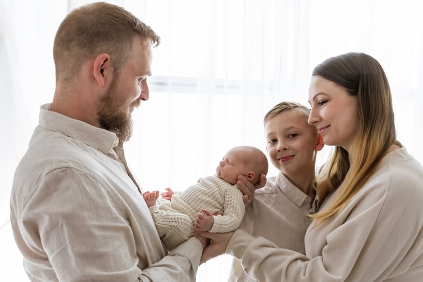 Capart v jemném oblečku, newborn focení Brno