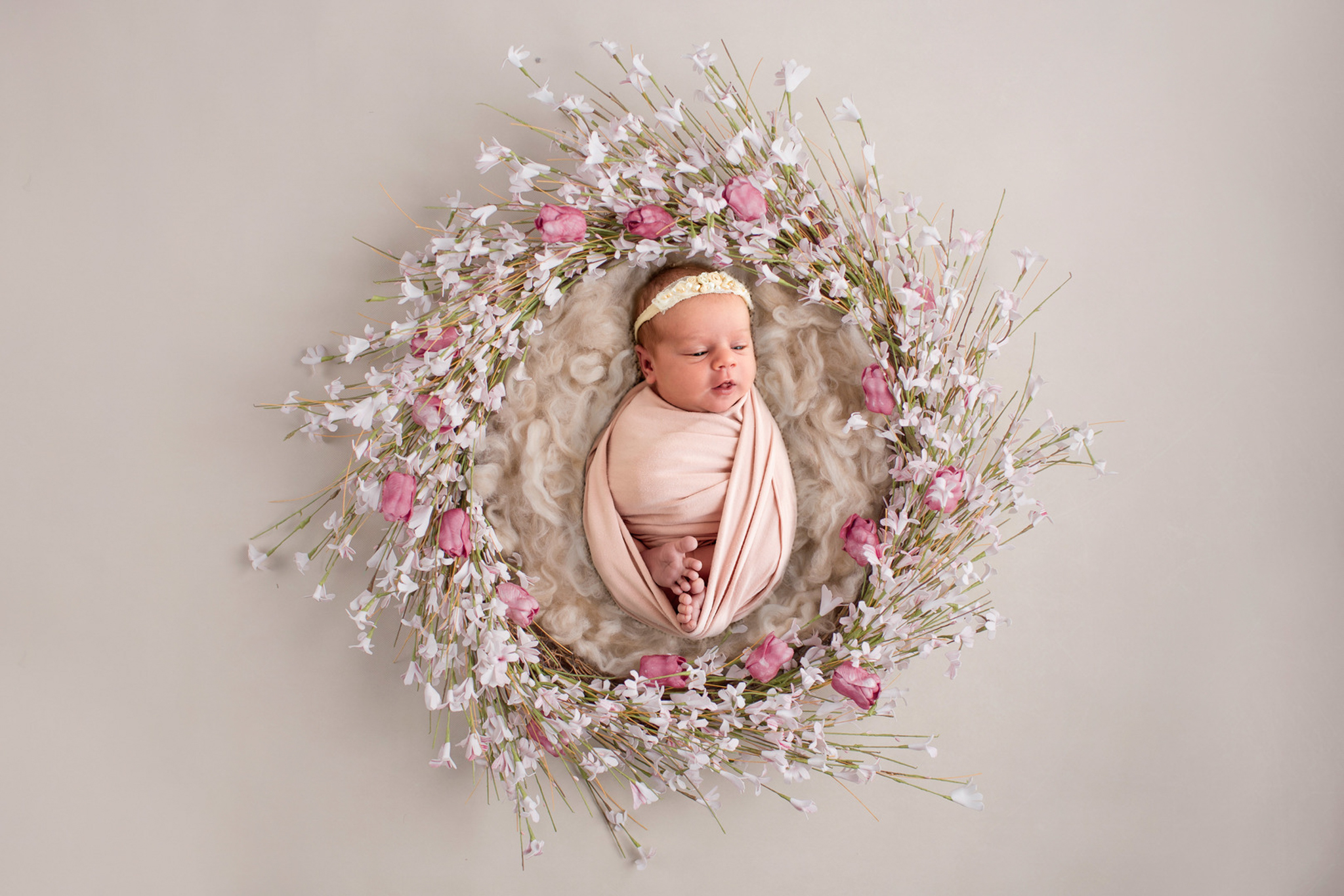 Newborn focení v ateliéru Čechyně u Brna, spící miminko